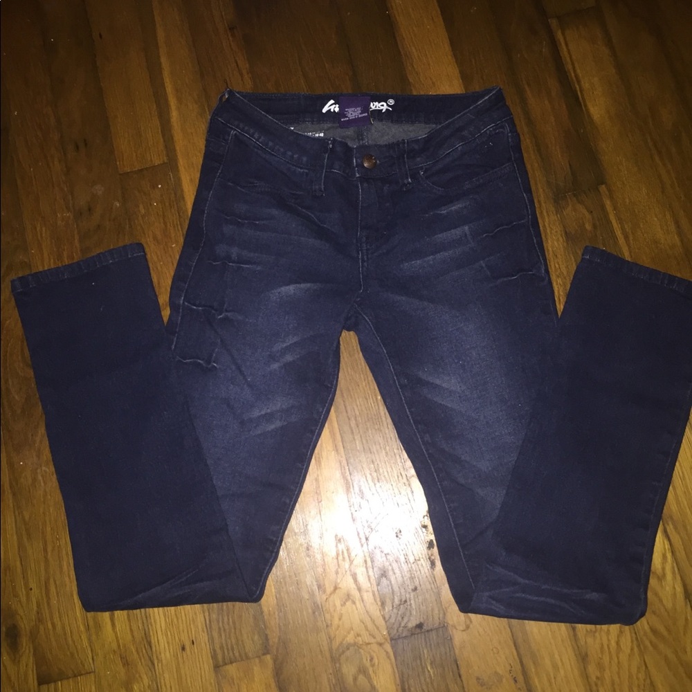 Guohuang- Dark distressed jeans 🔥🔥